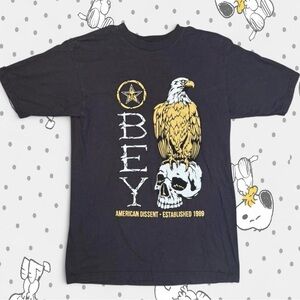 💀 OBEY Graphic T-Shirt – Size M (Streetwear / Skater Tee) 💀